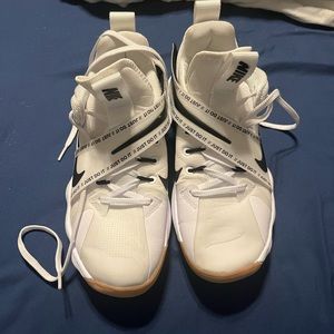 I am selling my daughters nike volleyball and she  only wore them three times